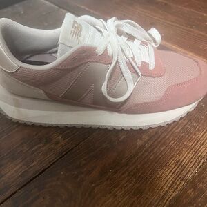New Balance Sneakers